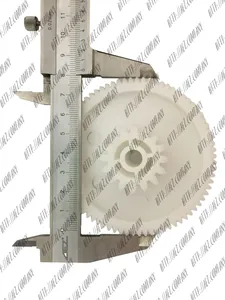 Шестерня для мясорубок Panasonic/Polaris Ø 82/32, зубья 78/16, косые/прямые