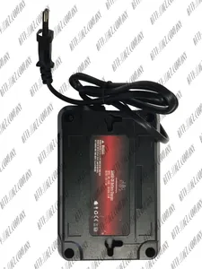 Зарядное устройство подходит для Li-ion батарей Makita 12V